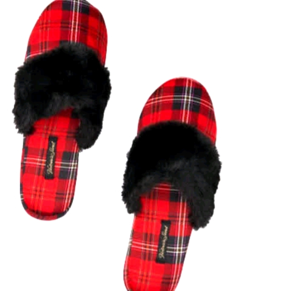 Victoria's secret slippers